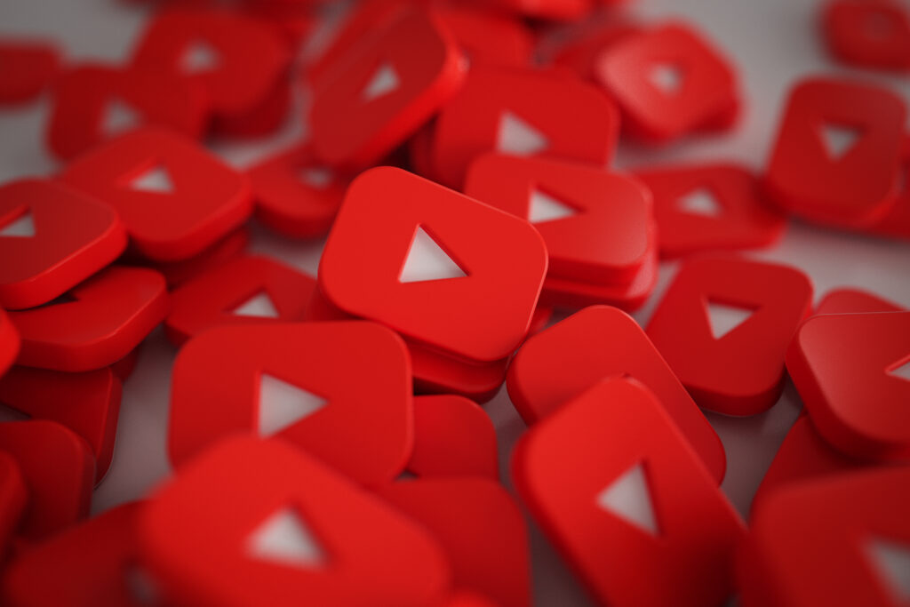 3d youtube play buttons